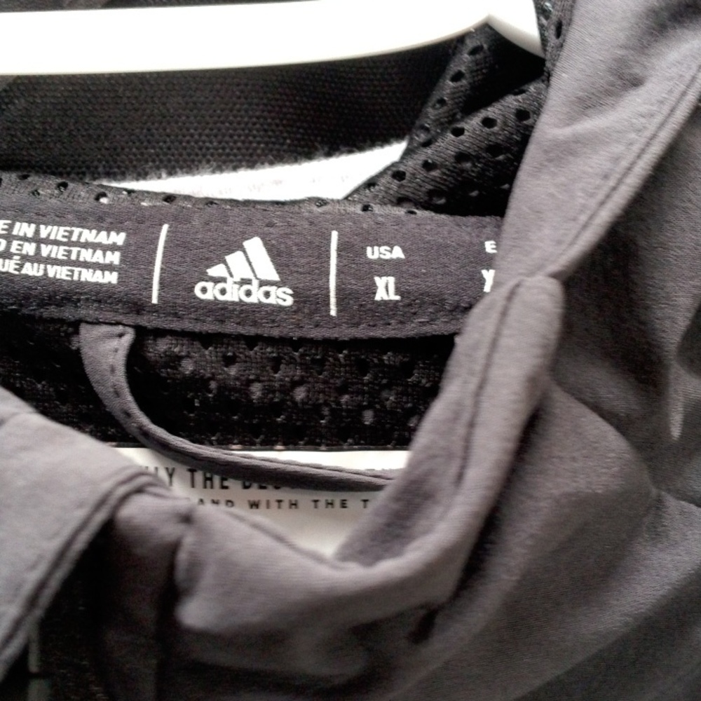 Adidas - Picture 3 of 3